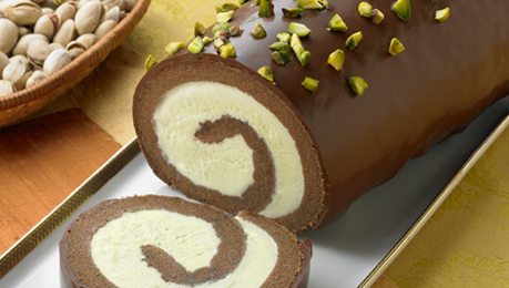 Pistachio Ice Cream Cake Roll